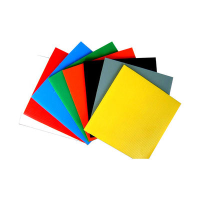 Impermeabilice las hojas de 2m m Coroplast 4m m 5m m que los PP acanalados cubren blanco
