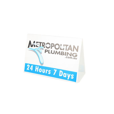 Letrero de Mantis: Tamaño, color y grosor personalizables para estrategias publicitarias exitosas